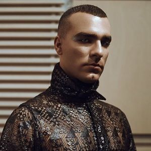 Meet your Posher, Aaron